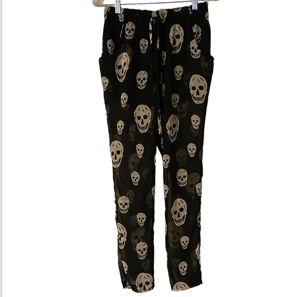 Honey Punch Pants - CLEARANCE! Honey Punch Sheer Skull Black Pants Size:Small( minimal flaw)